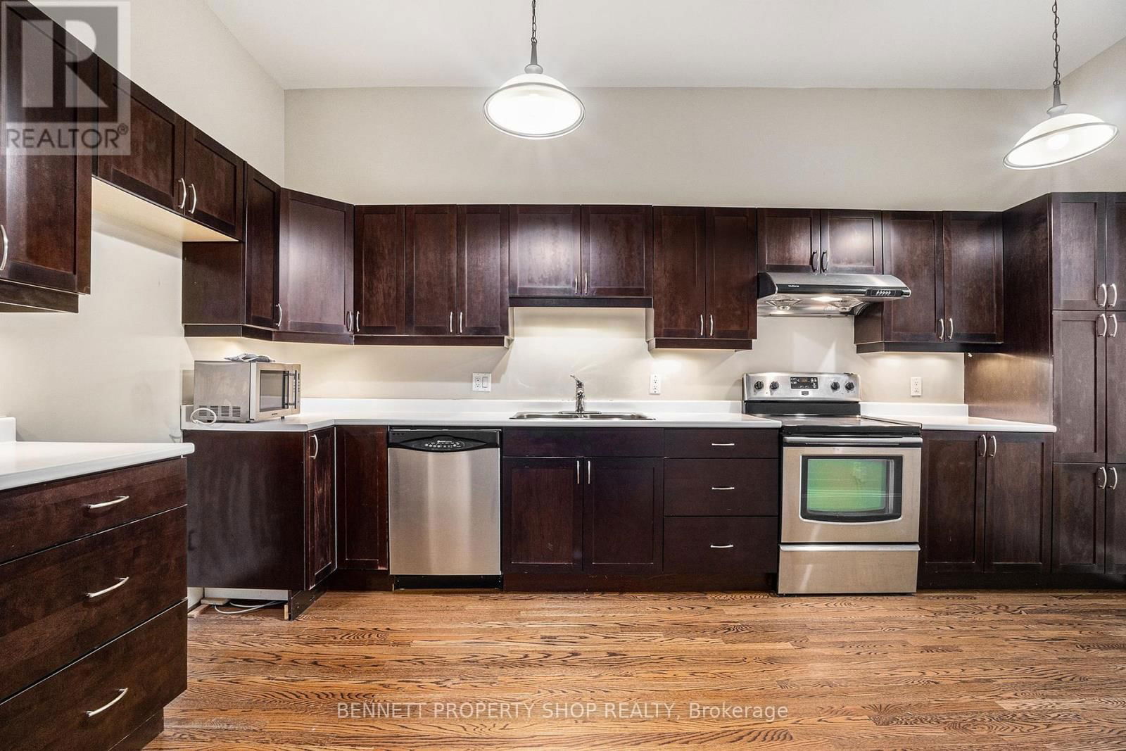 121 & 123 YORK STREET Image 4