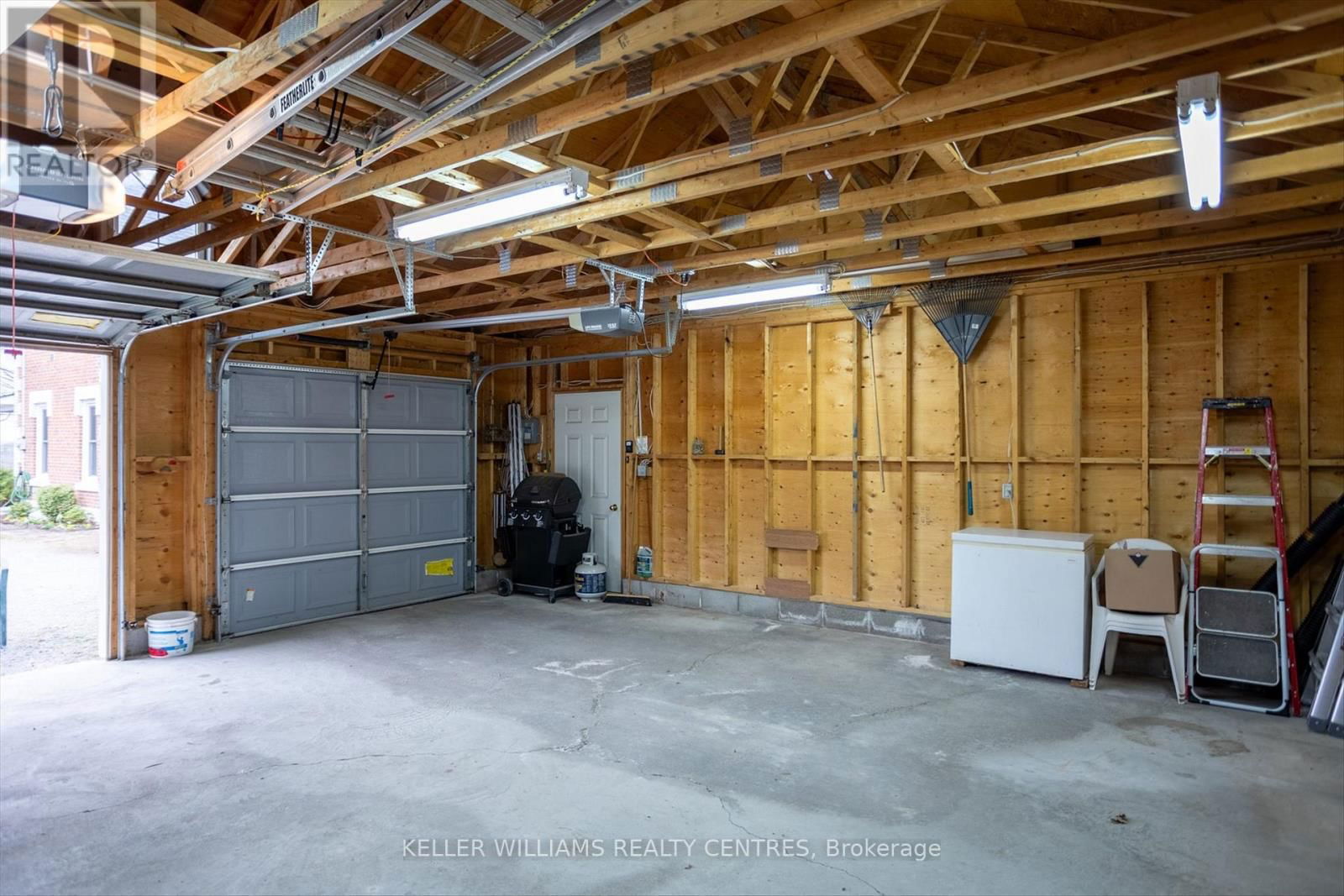 140 KING STREET Image 38