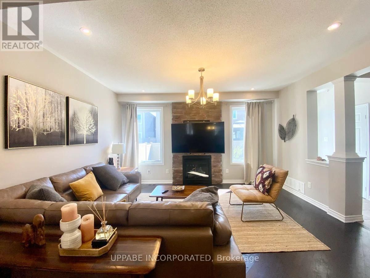 66 ESCALLONIA COURT Image 3