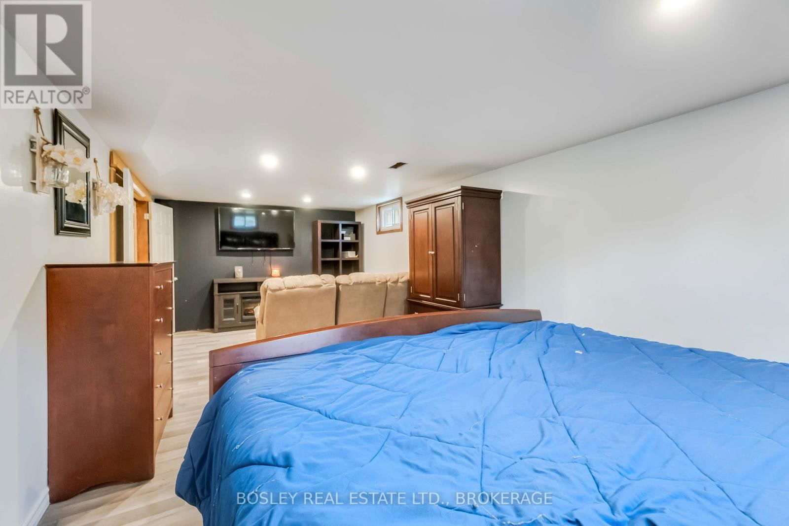 58 TED STREET Image 30