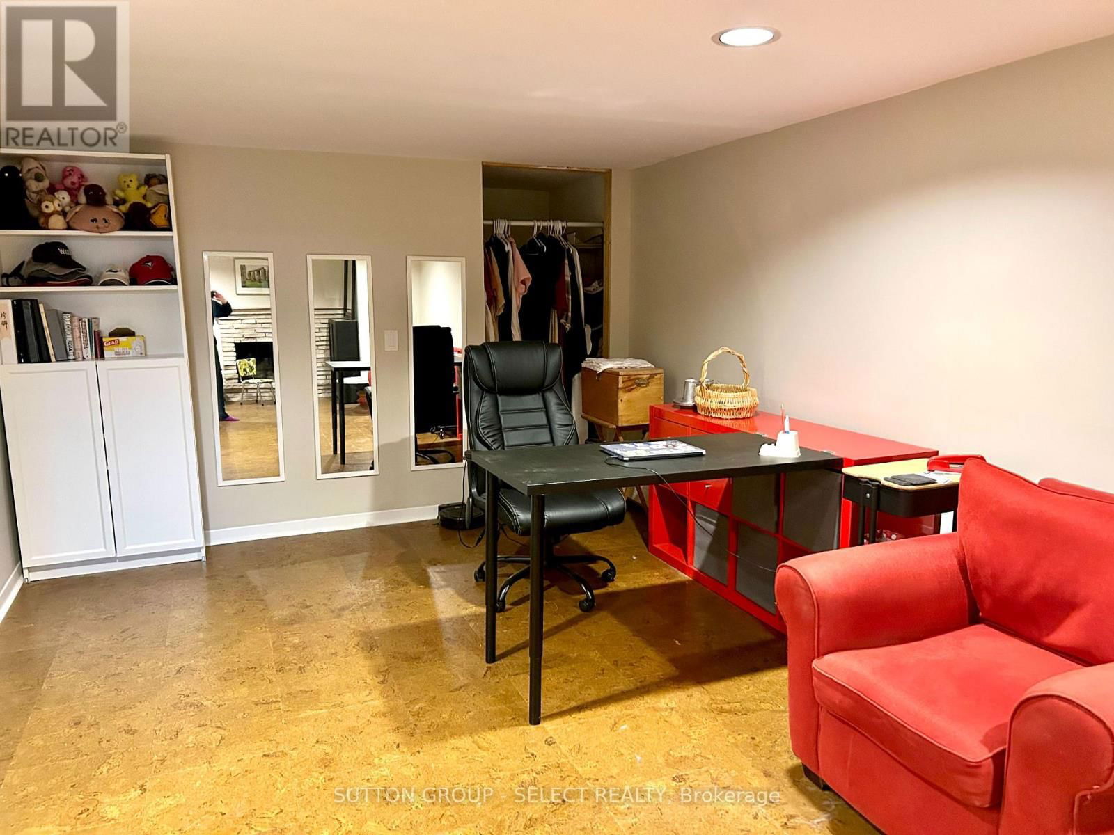 795 HEADLEY DRIVE Image 21
