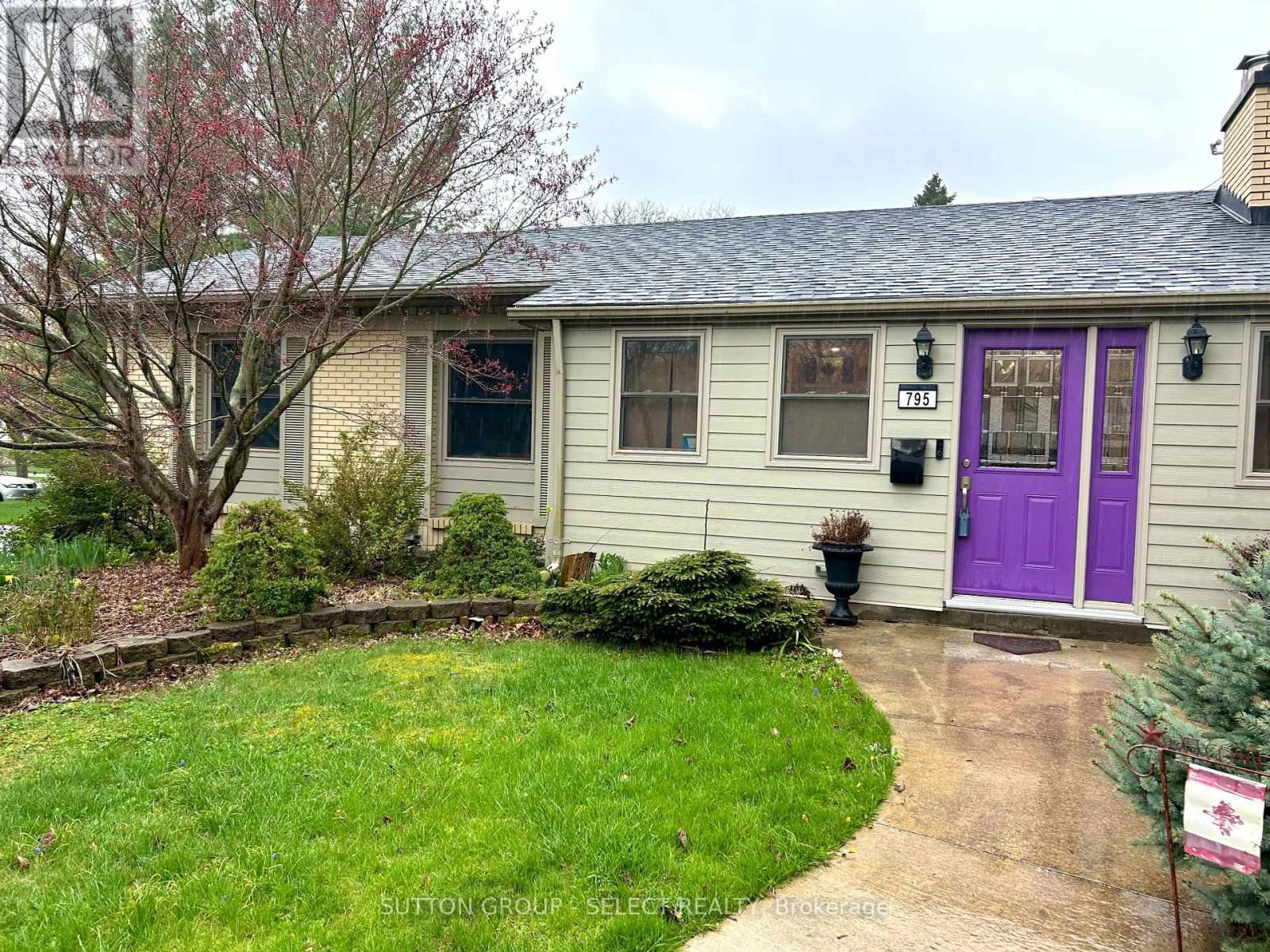 795 HEADLEY DRIVE Image 3