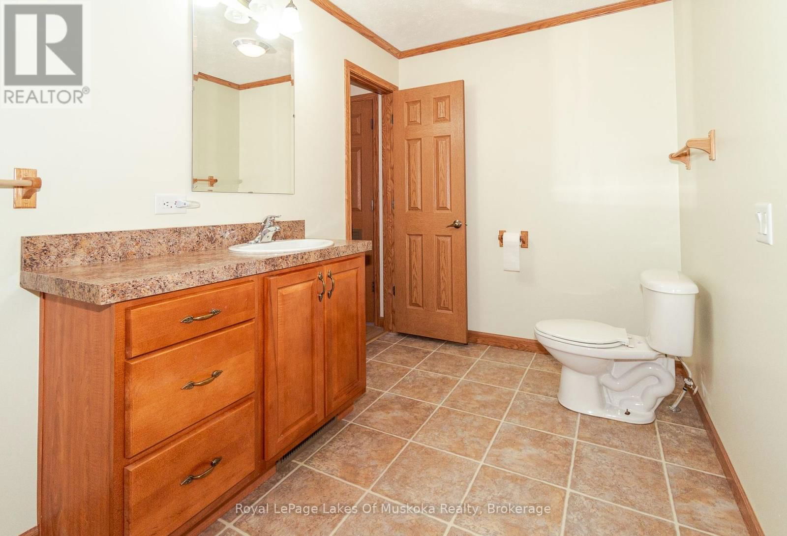 537 SPRING HILL ROAD Image 15