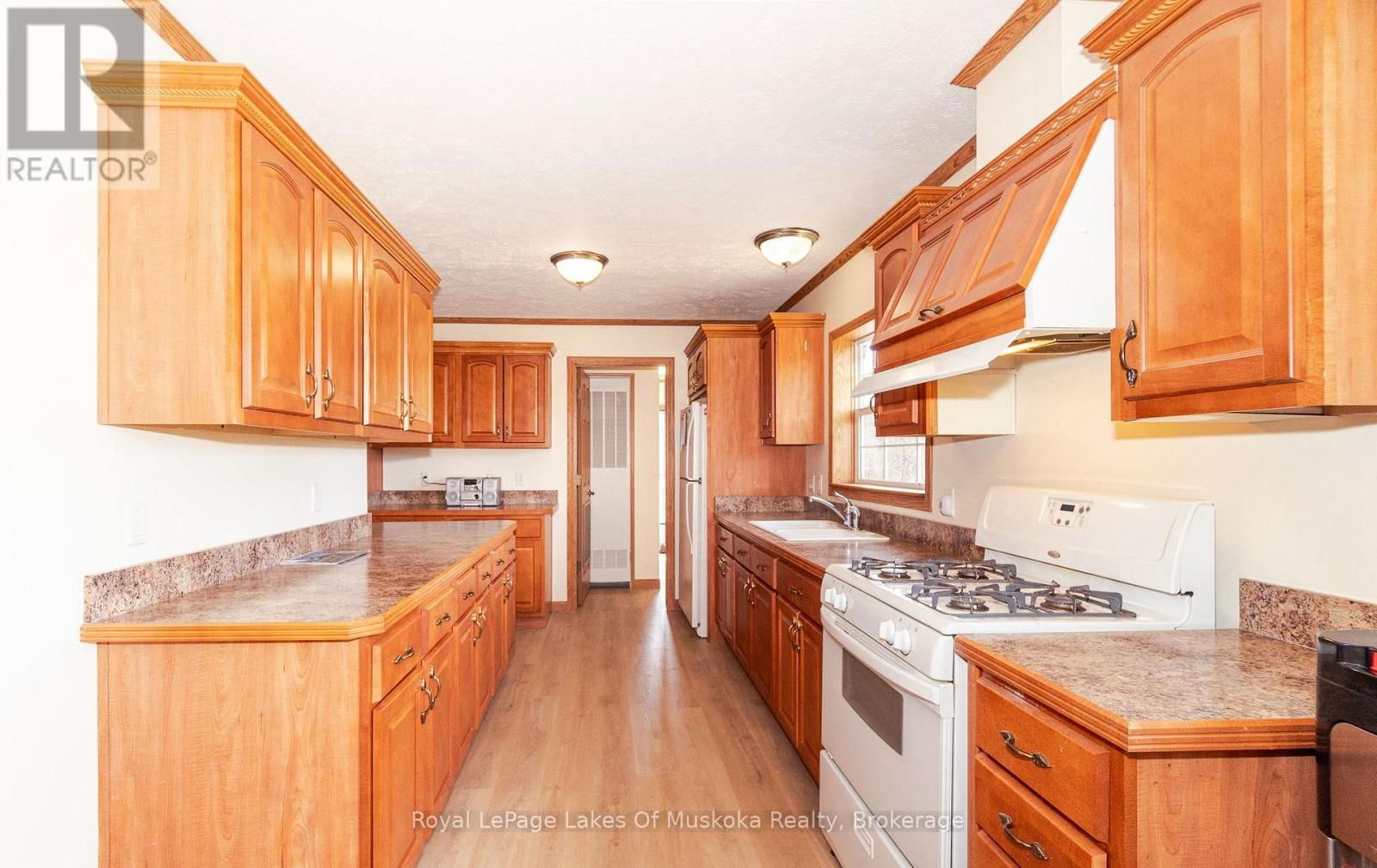 537 SPRING HILL ROAD Image 9
