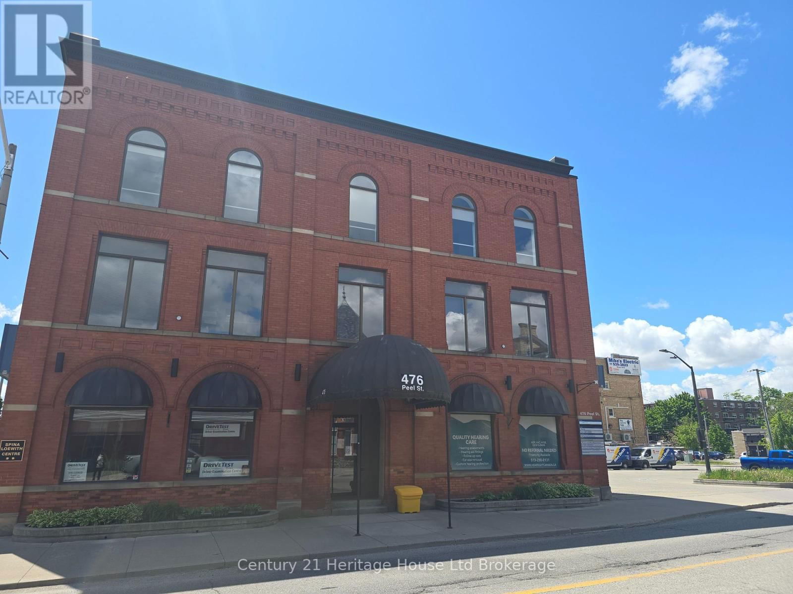 476 PEEL STREET Image 1