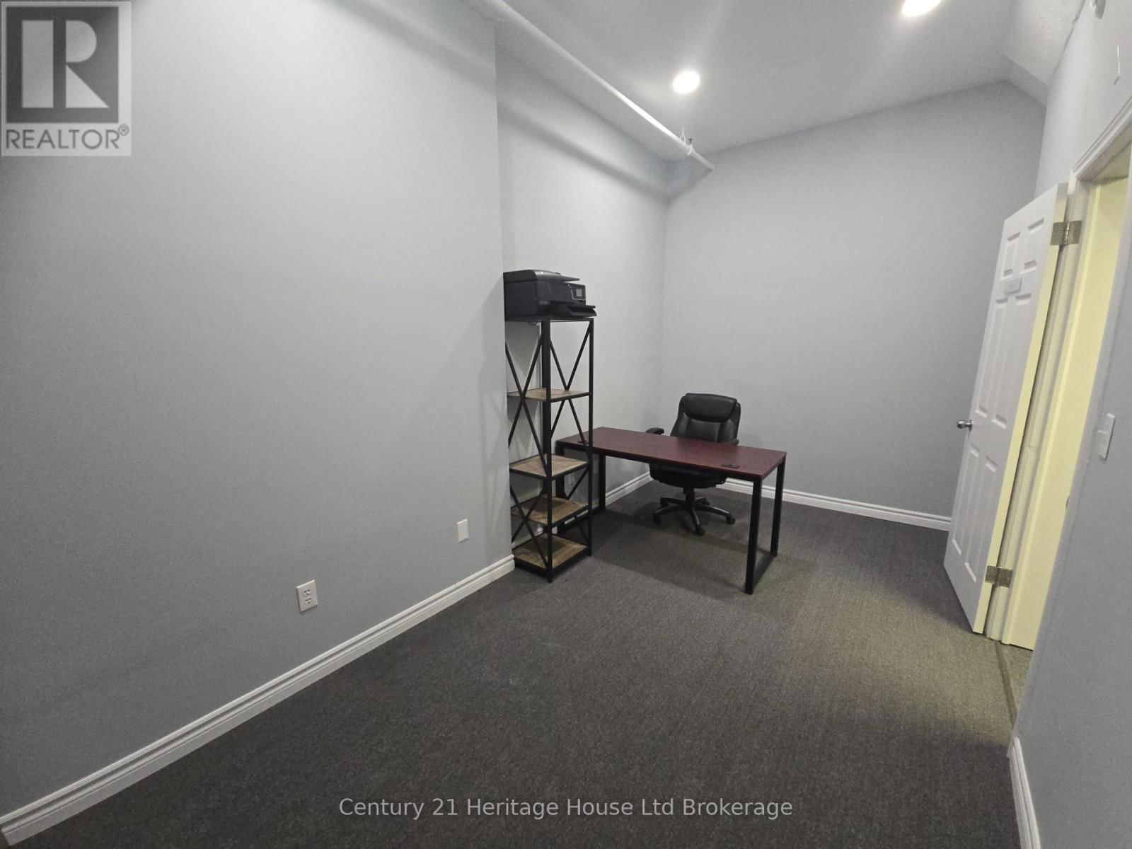 476 PEEL STREET Image 10