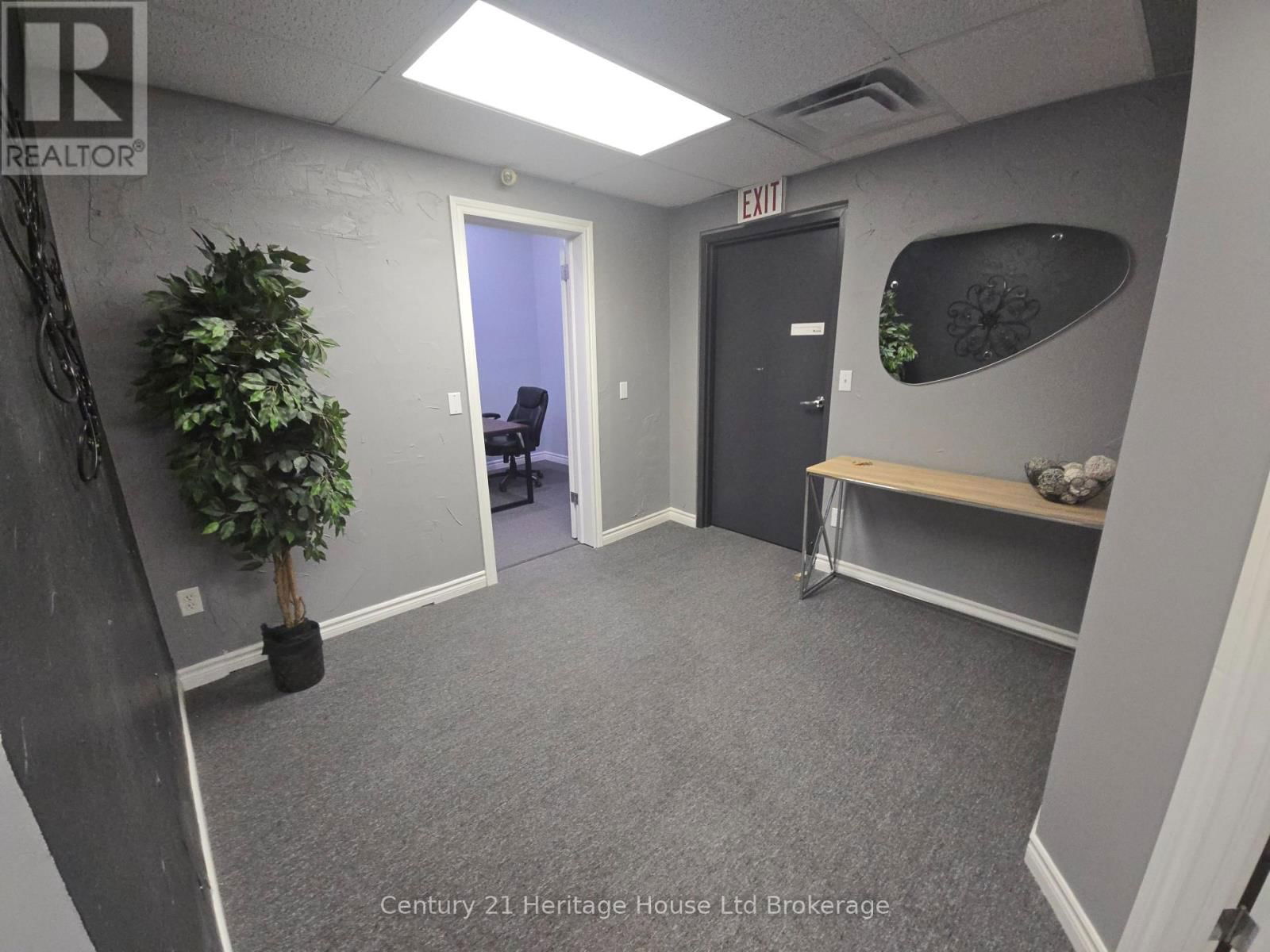 476 PEEL STREET Image 13