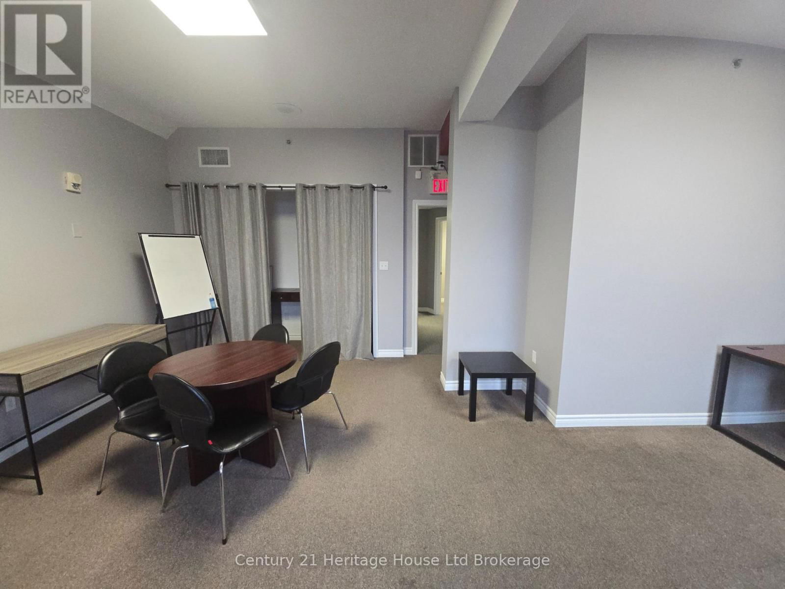 476 PEEL STREET Image 5
