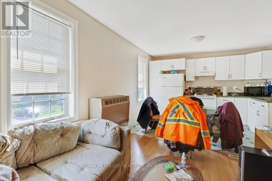 362-370 BALDWIN STREET Image 27