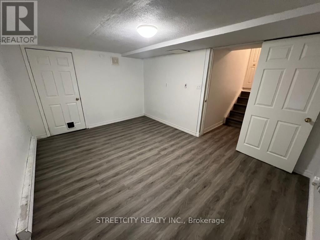 18 - 40 FAIRFAX COURT Image 35