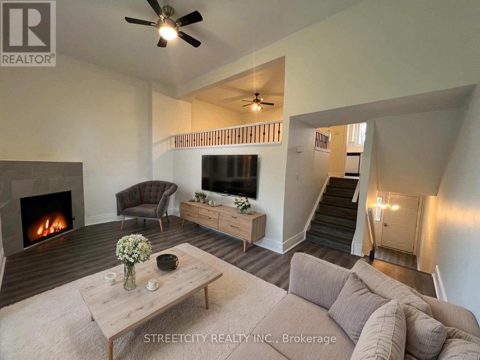 18 - 40 FAIRFAX COURT Image 6