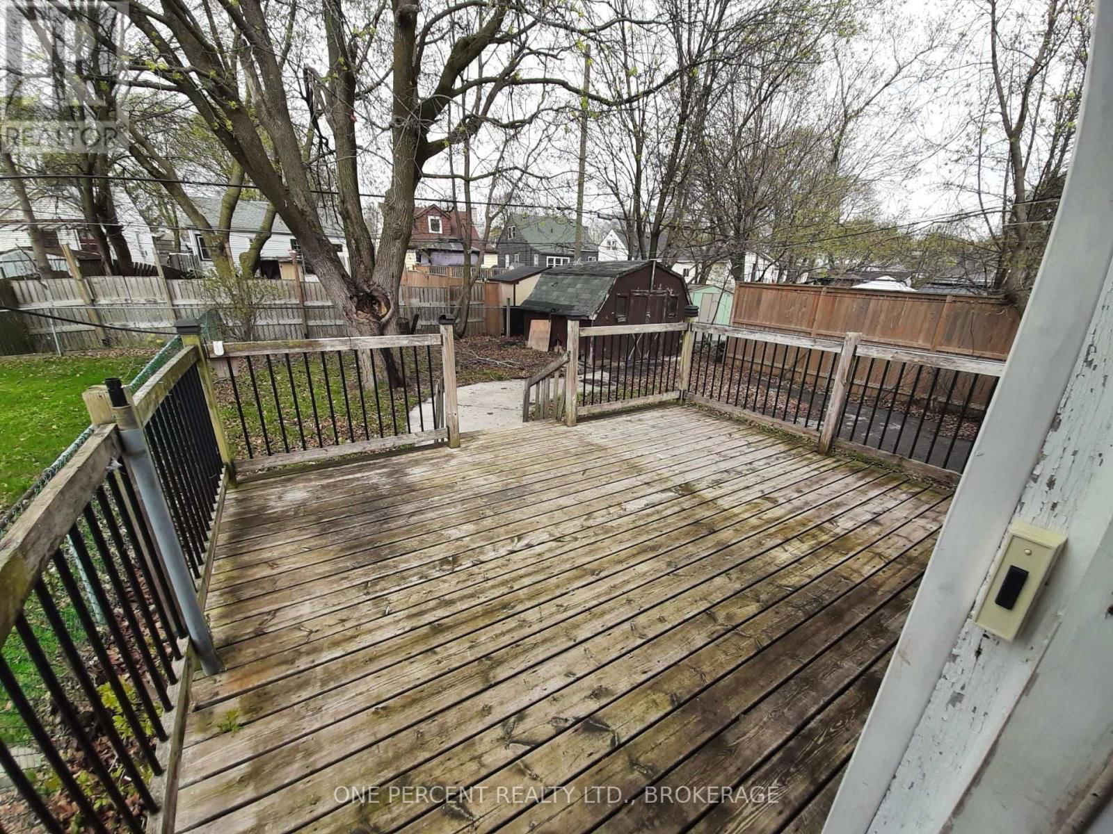 84 CARLETON STREET Image 14