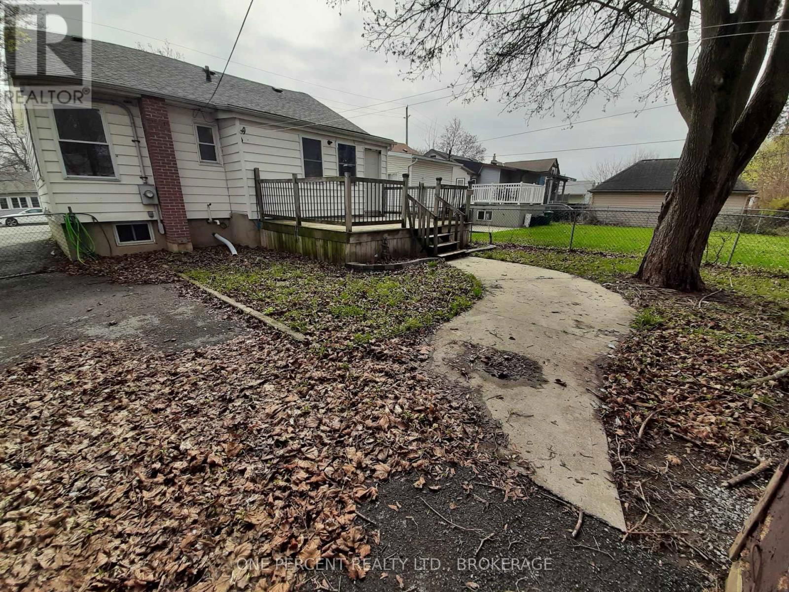84 CARLETON STREET Image 15