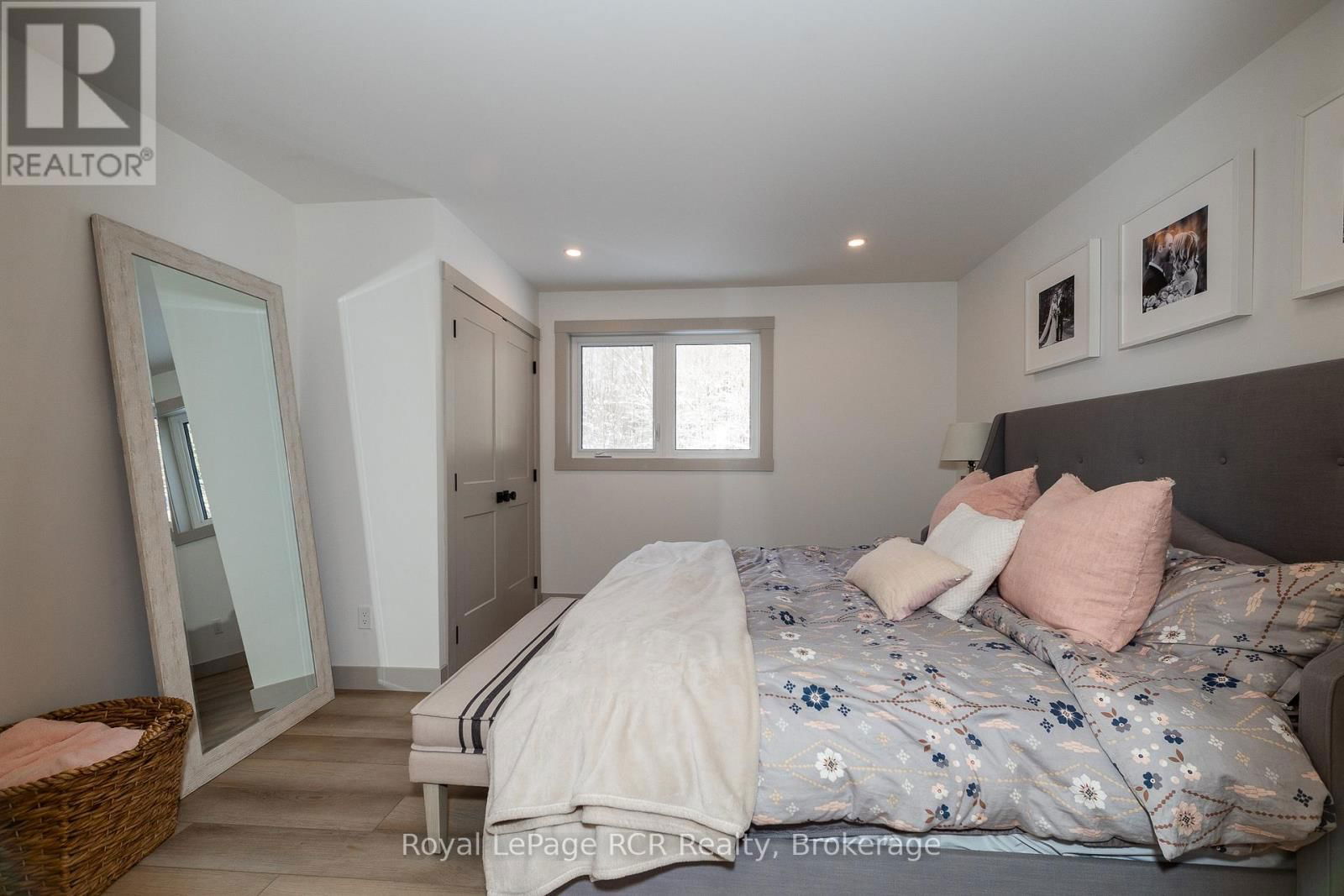126 WEST STREET Image 21
