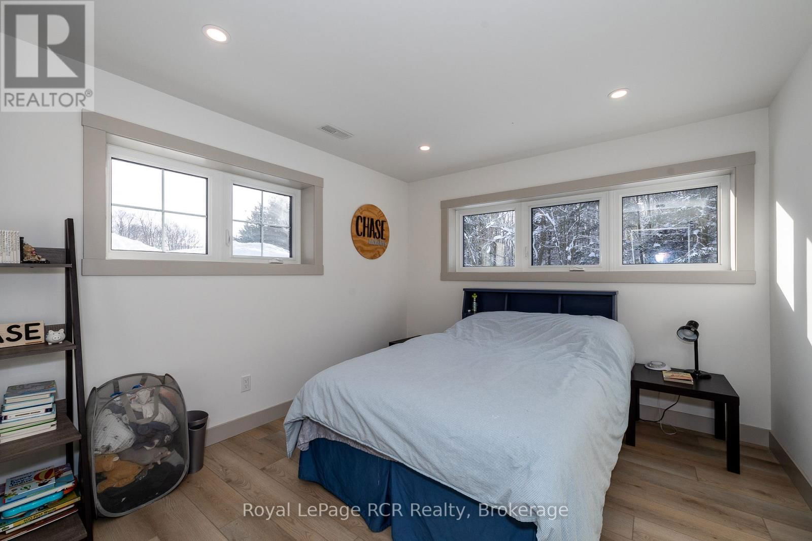 126 WEST STREET Image 35