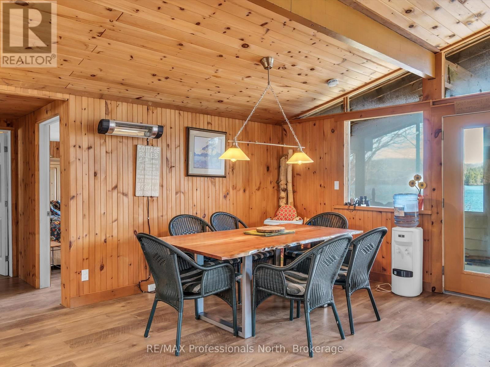 299 SHERWOOD DRIVE Image 12