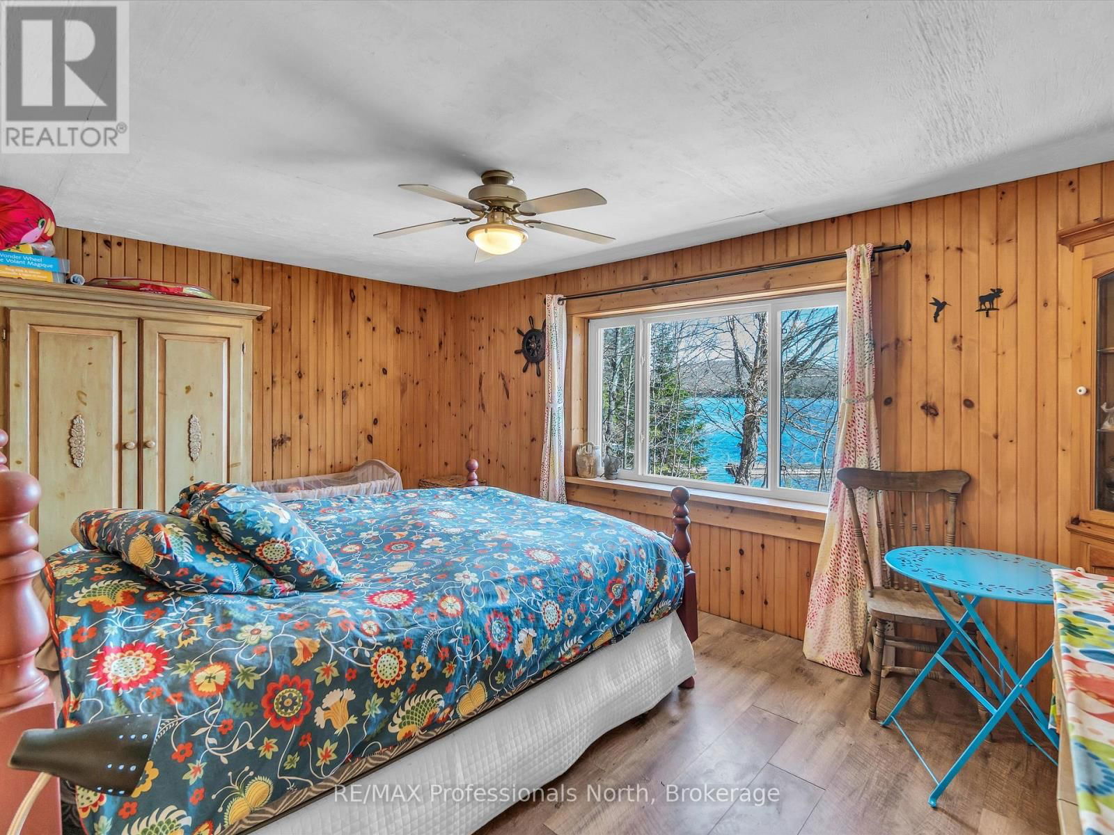 299 SHERWOOD DRIVE Image 18