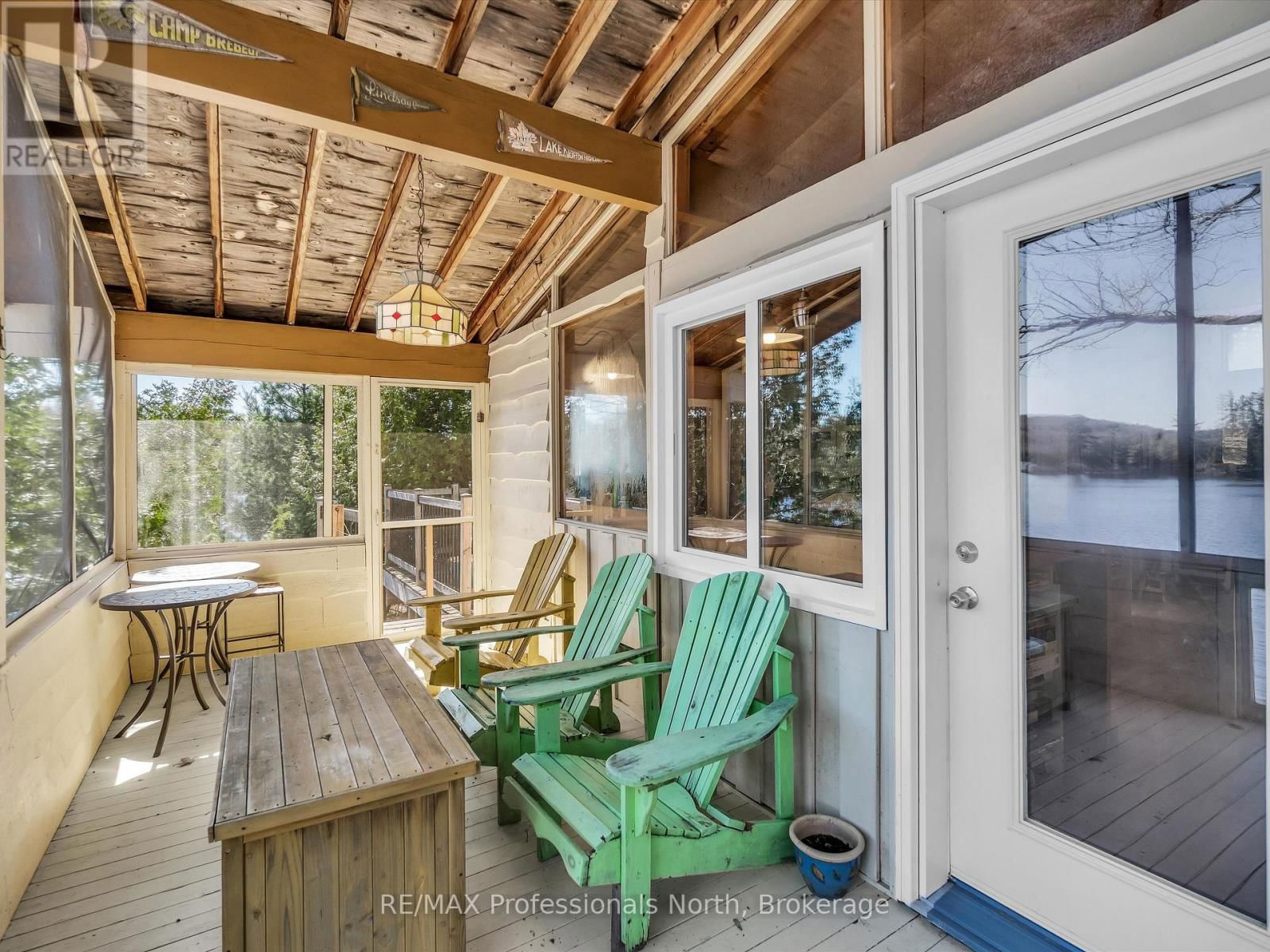 299 SHERWOOD DRIVE Image 22
