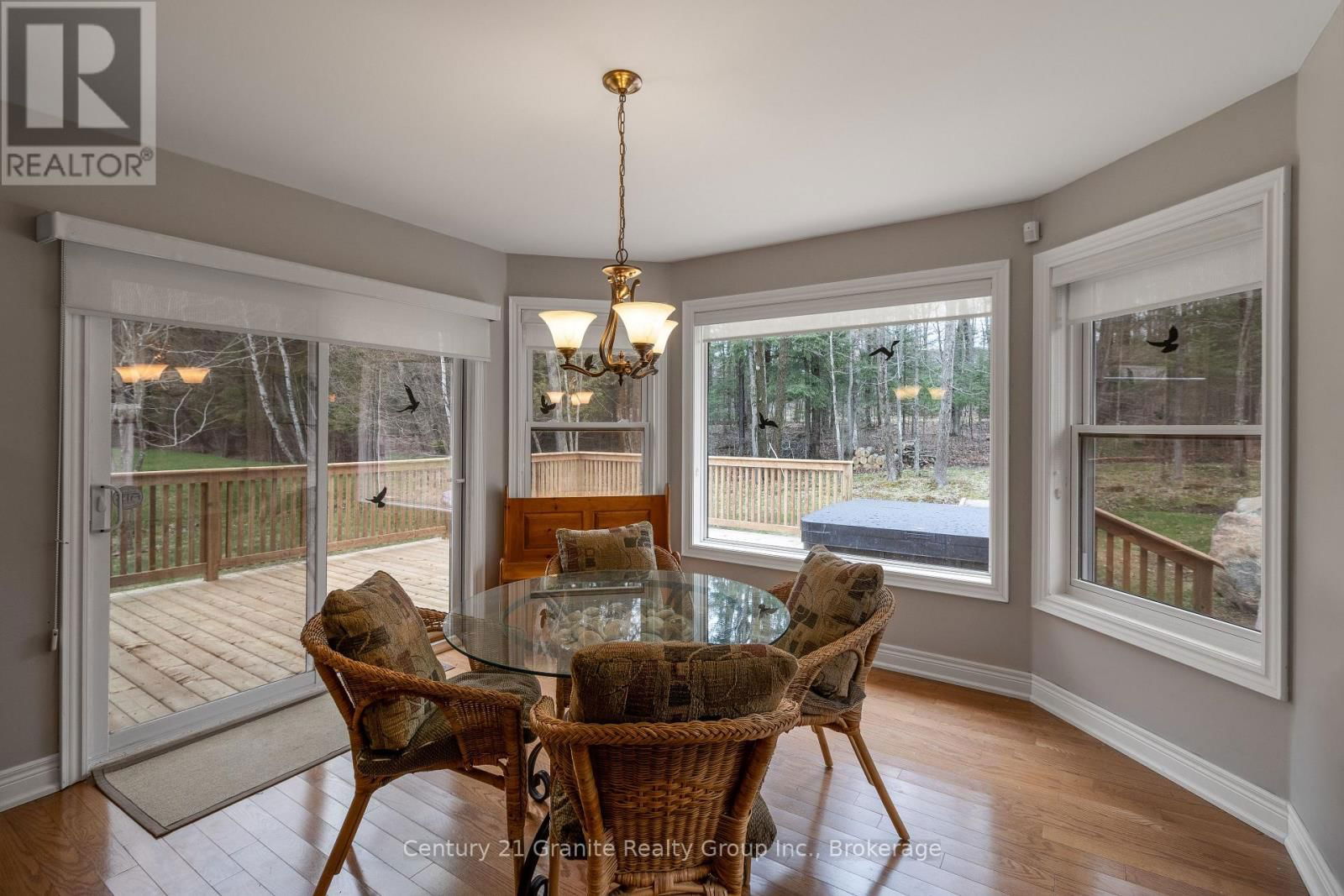117 HALBIEM CRESCENT Image 22
