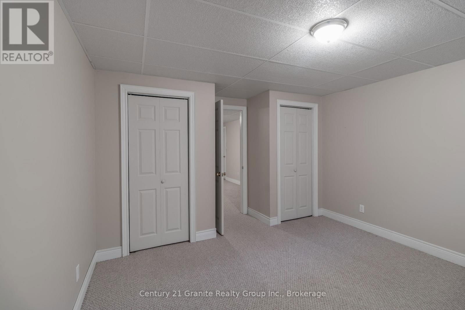 117 HALBIEM CRESCENT Image 41