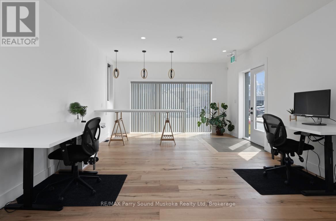 98 JAMES STREET Image 4
