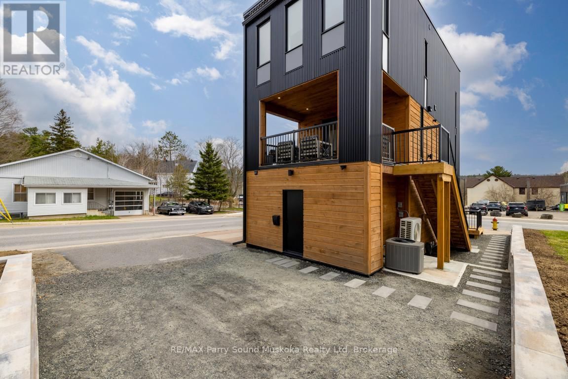 98 JAMES STREET Image 43