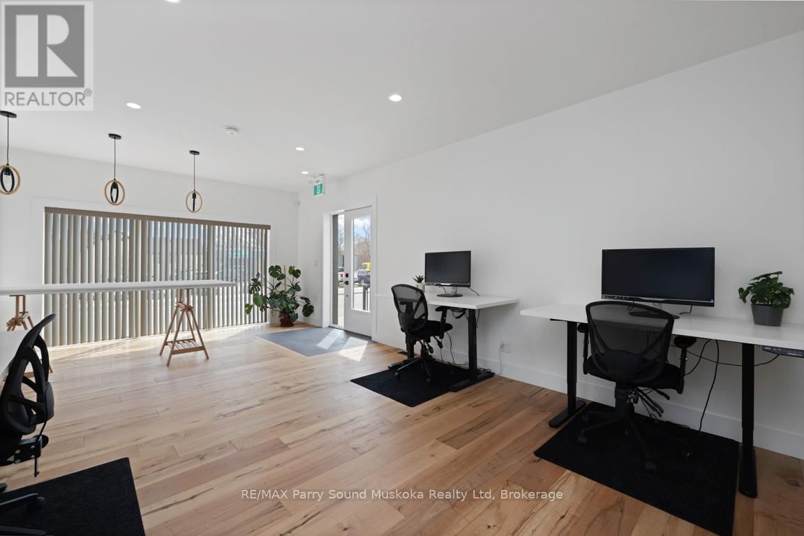 98 JAMES STREET Image 5