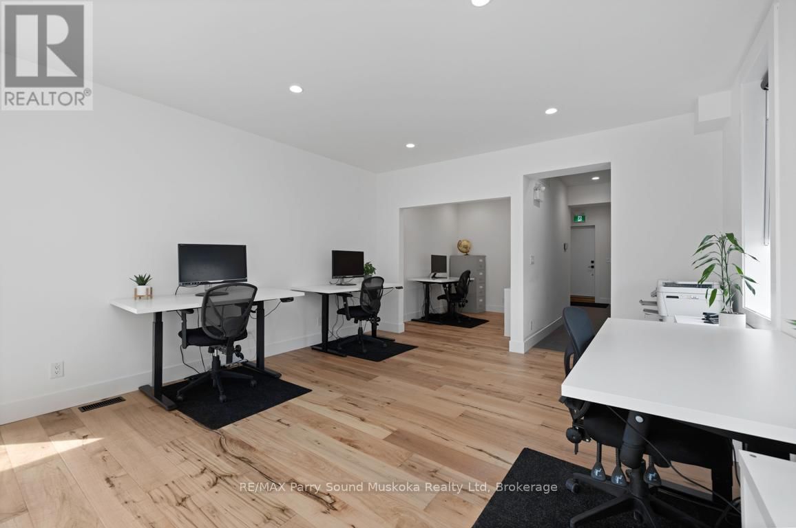 98 JAMES STREET Image 6