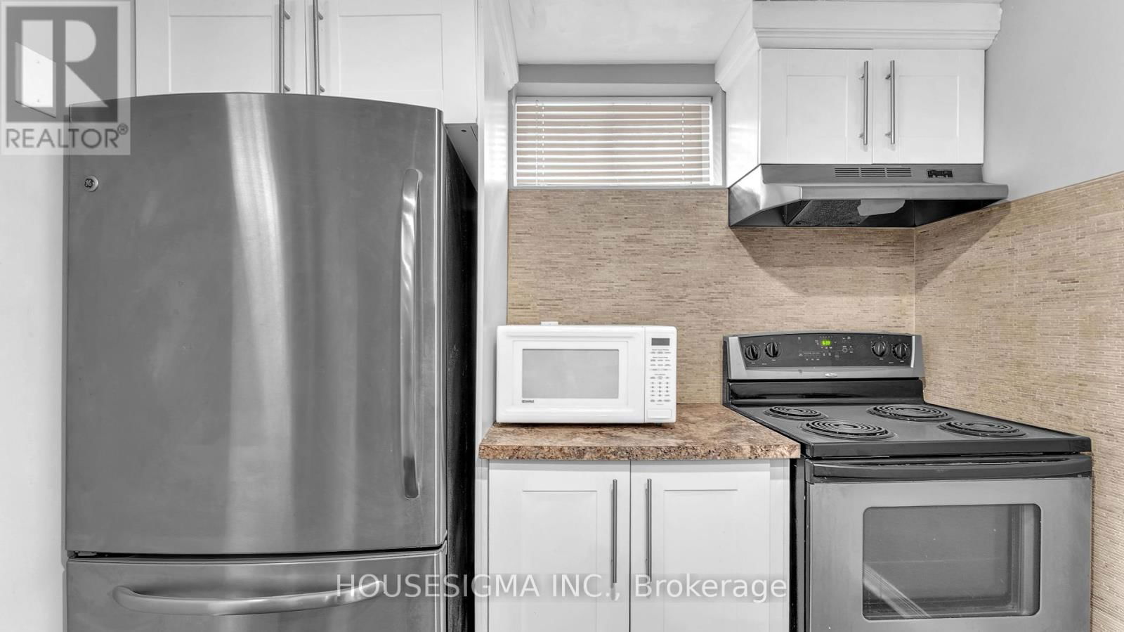 LOWER - 66 GRAND AVENUE Image 6