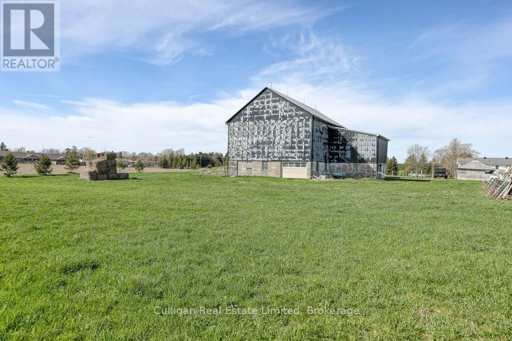 110 MAIN STREET Image 31