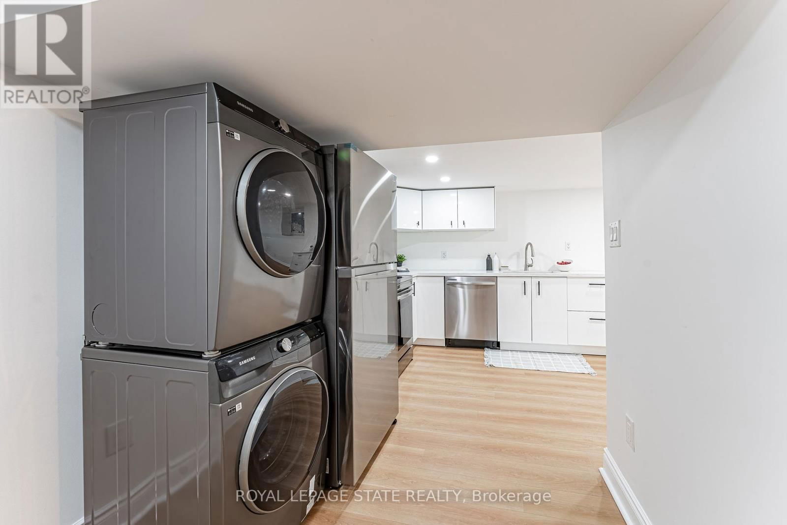 15 BARNESDALE AVENUE NORTH Image 35