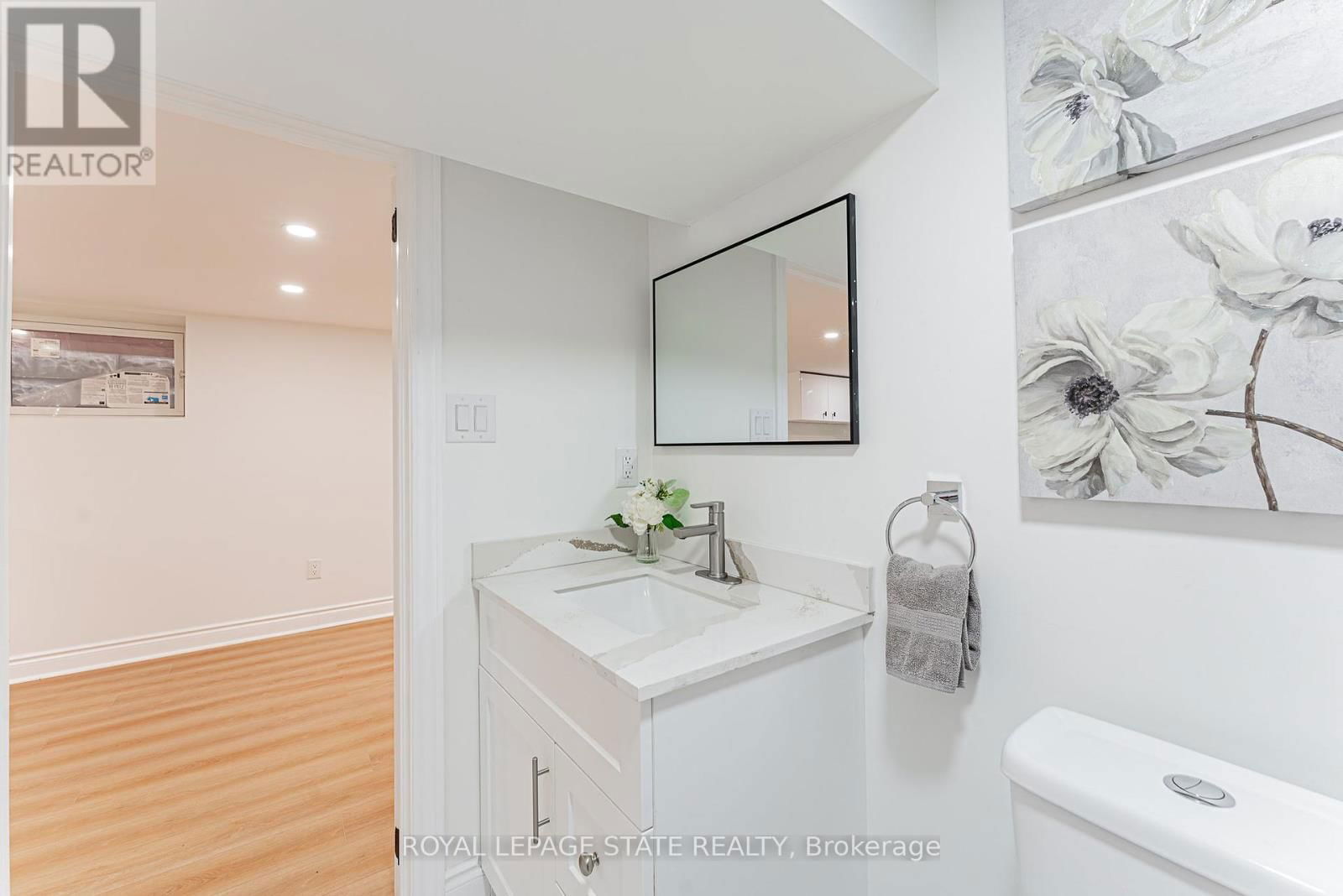 15 BARNESDALE AVENUE NORTH Image 40