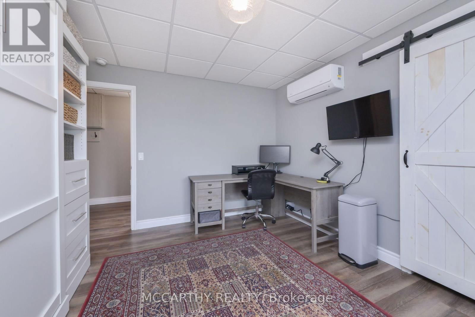 436139 4TH LINE Image 35