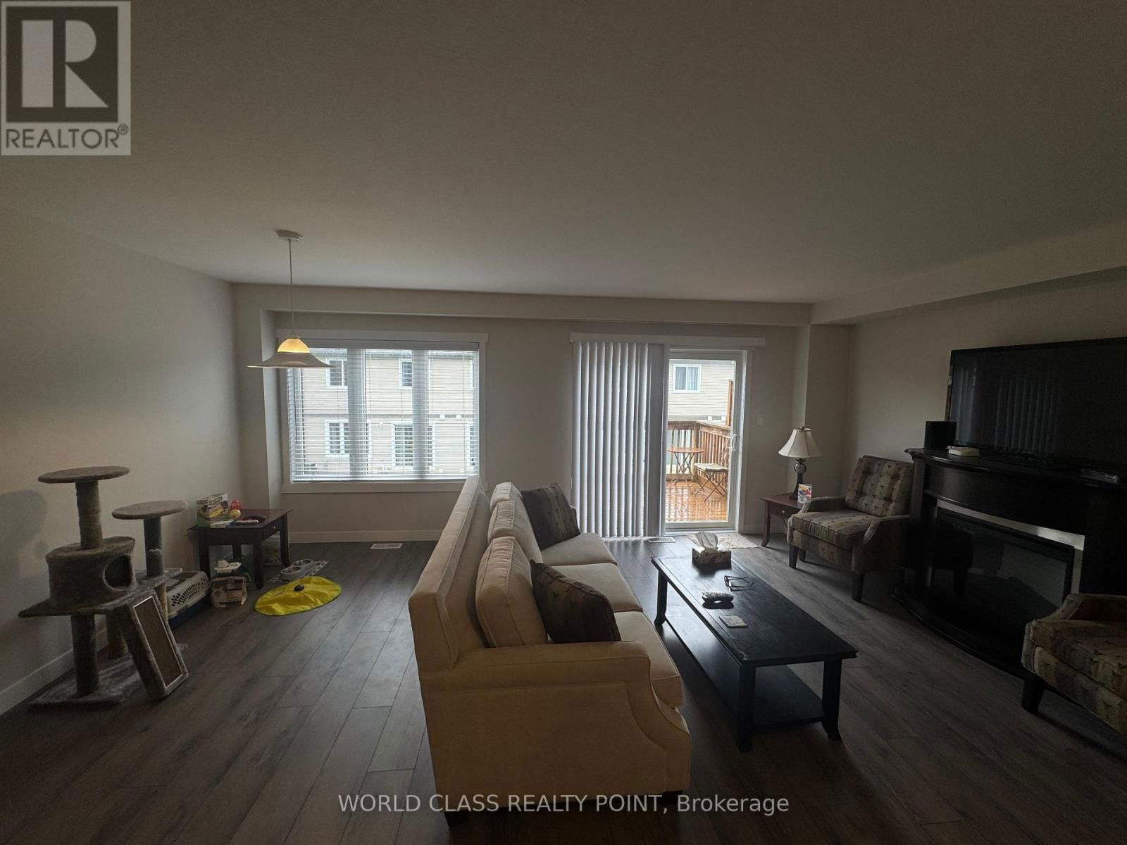 3 - 160 STANLEY STREET Image 11