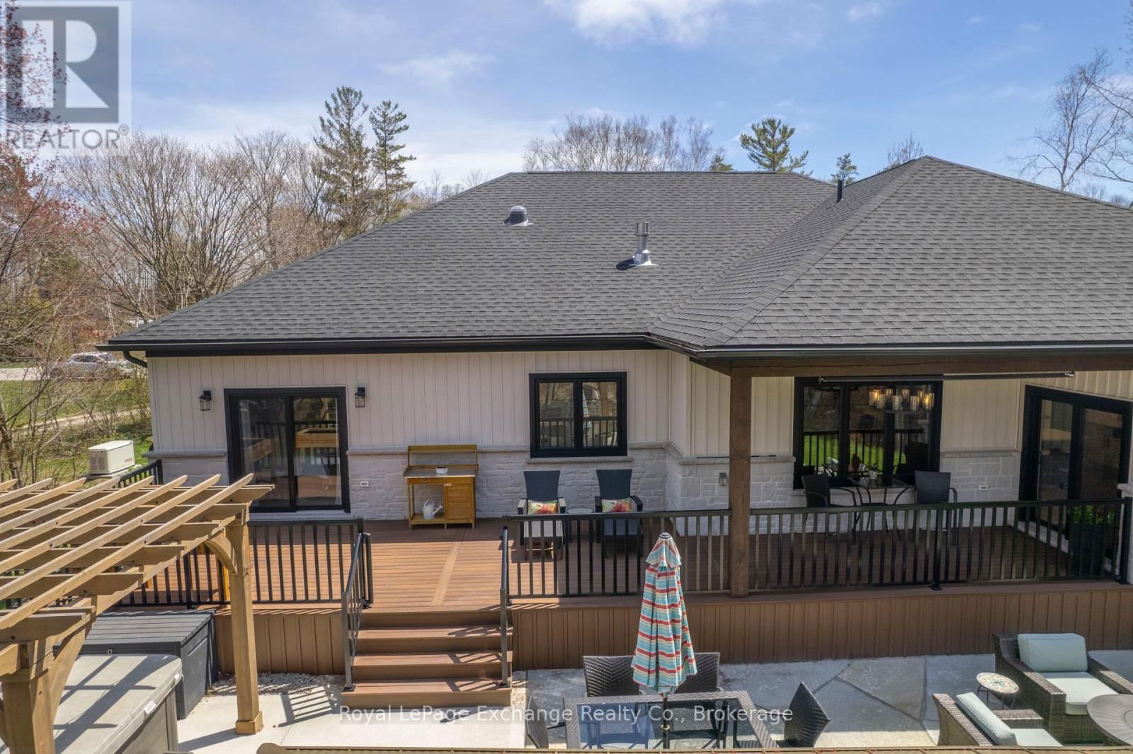 339 LAKE RANGE DRIVE Image 10