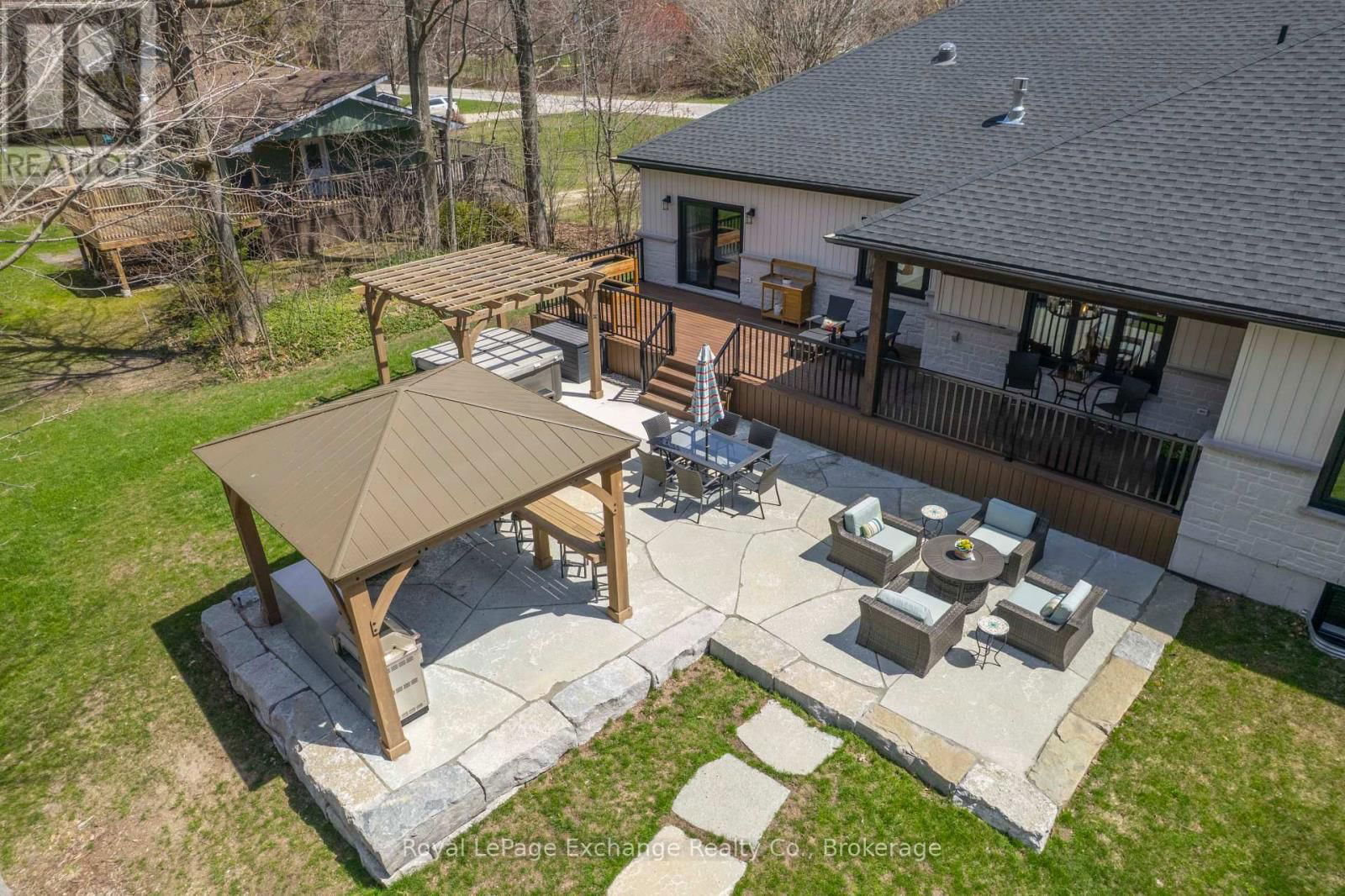 339 LAKE RANGE DRIVE Image 11