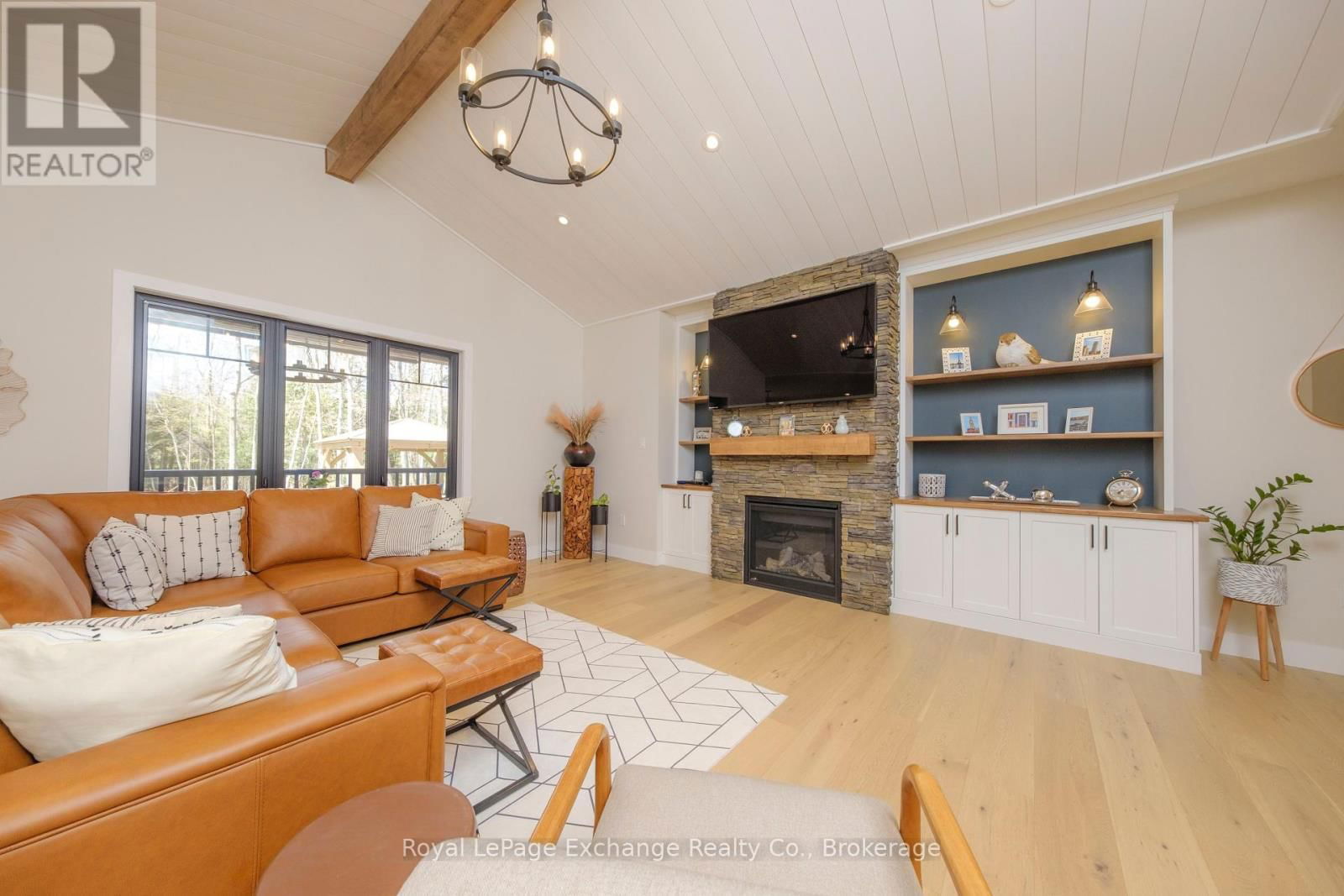 339 LAKE RANGE DRIVE Image 17