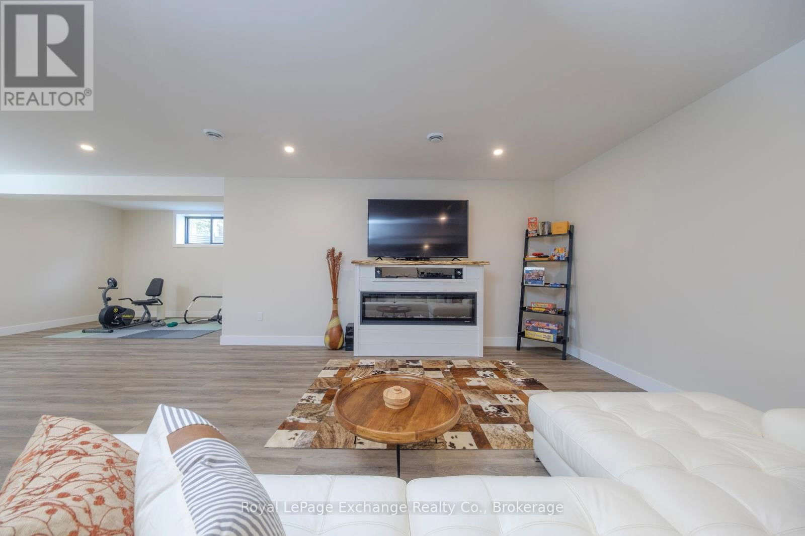 339 LAKE RANGE DRIVE Image 32