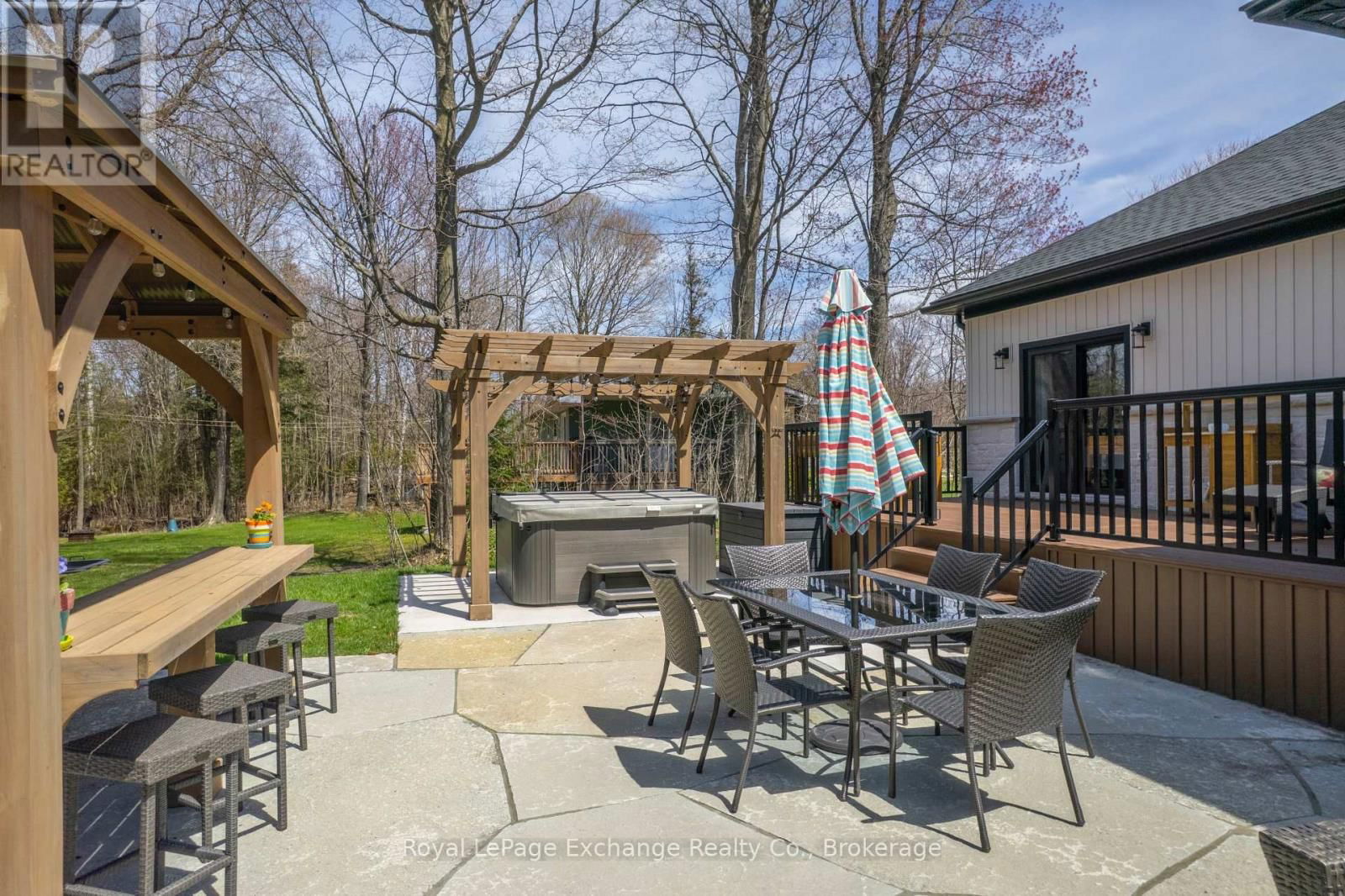339 LAKE RANGE DRIVE Image 9