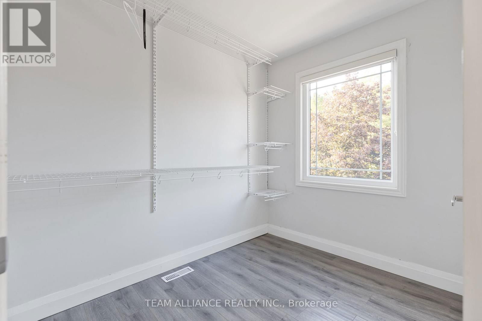 167 SUNNYSIDE DRIVE Image 20