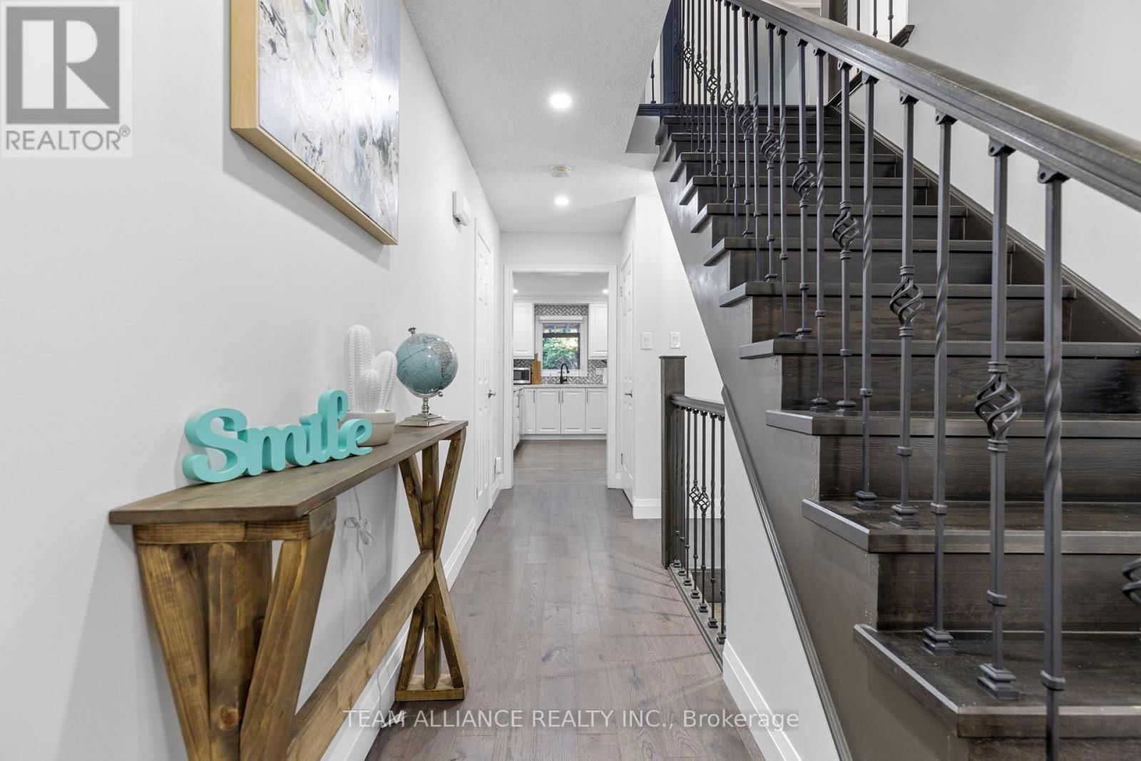 167 SUNNYSIDE DRIVE Image 6