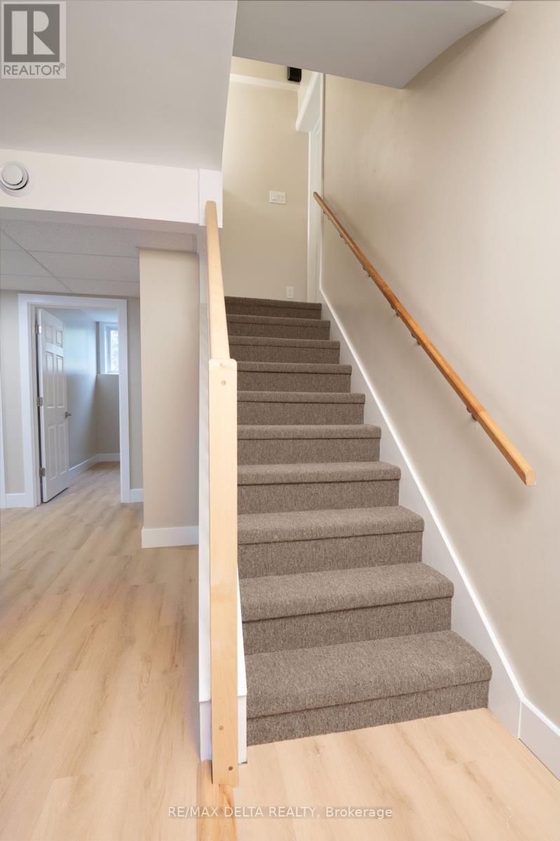981 LOLA STREET Image 20