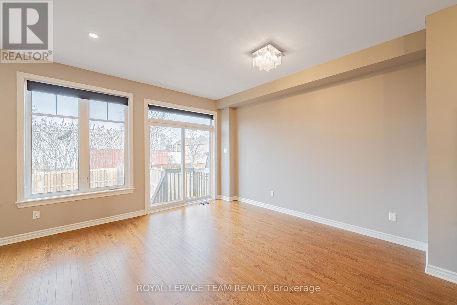 768 CEDAR CREEK DRIVE Image 11