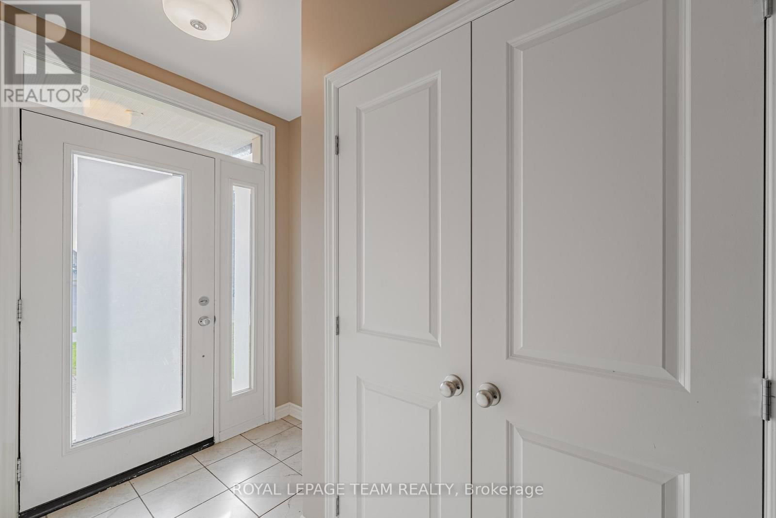 768 CEDAR CREEK DRIVE Image 4