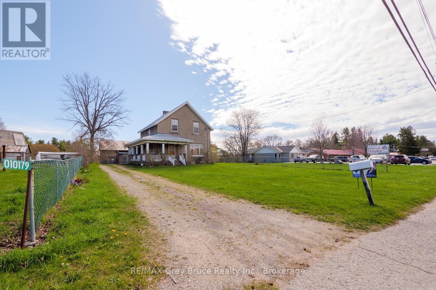 10179 6 HIGHWAY Image 15