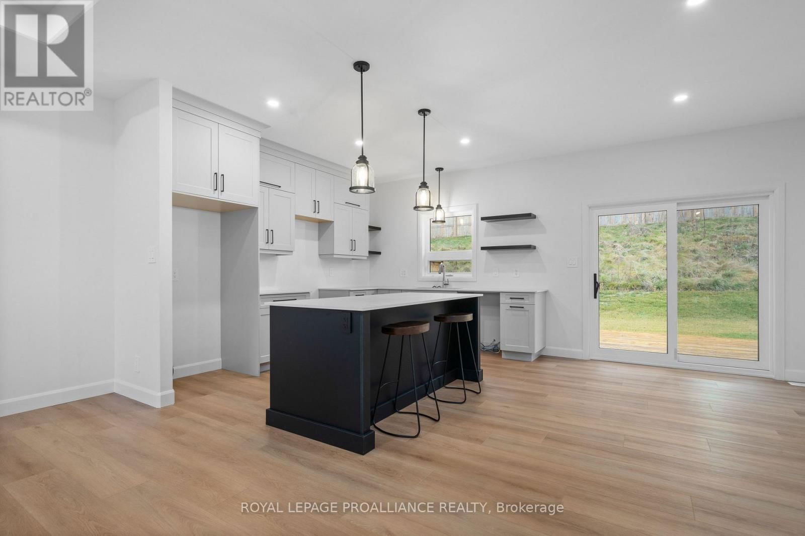 23 SCHMIDT WAY Image 12