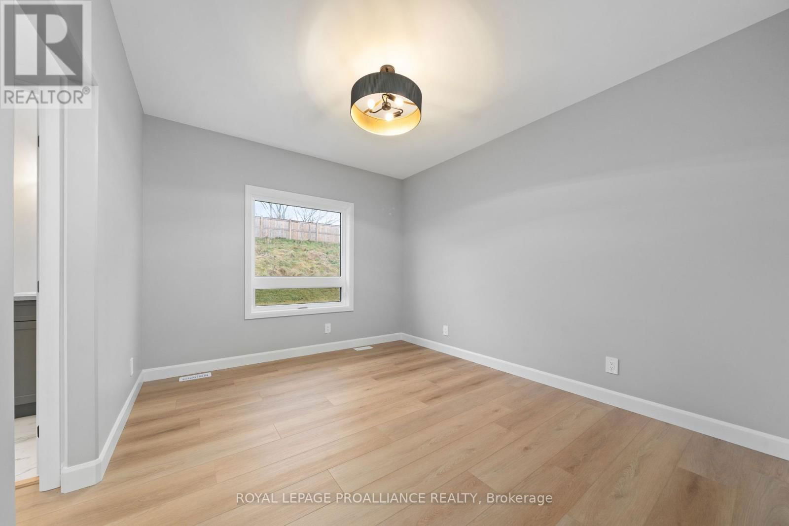 23 SCHMIDT WAY Image 19
