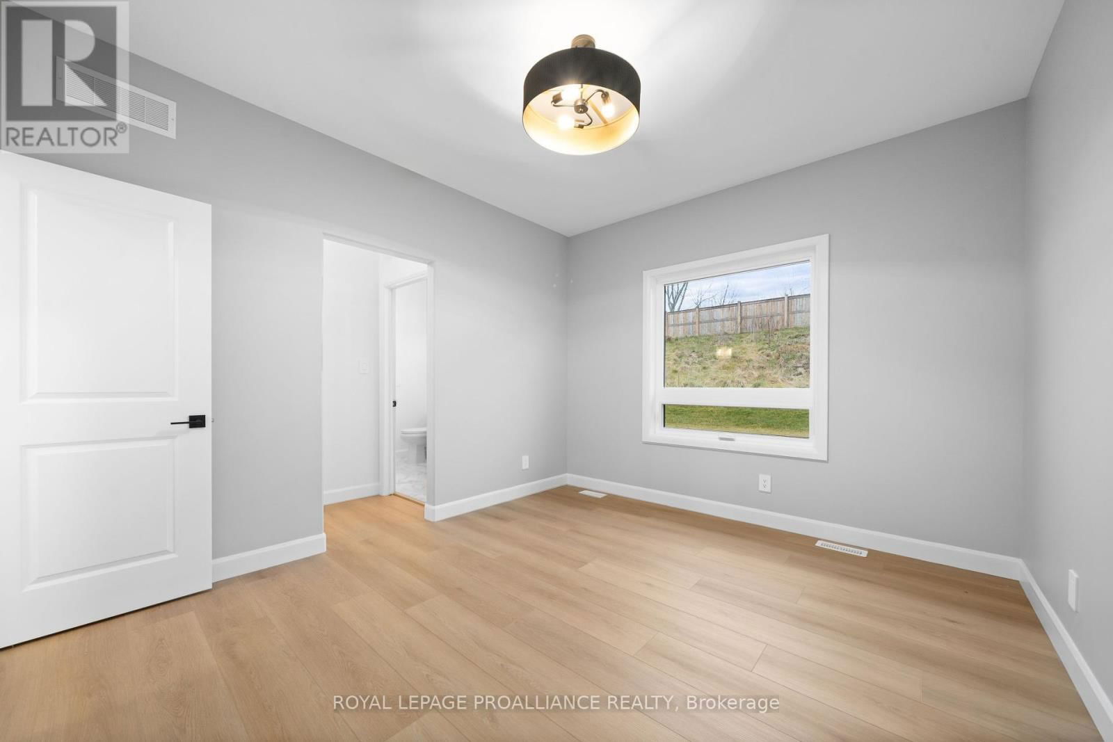 23 SCHMIDT WAY Image 21