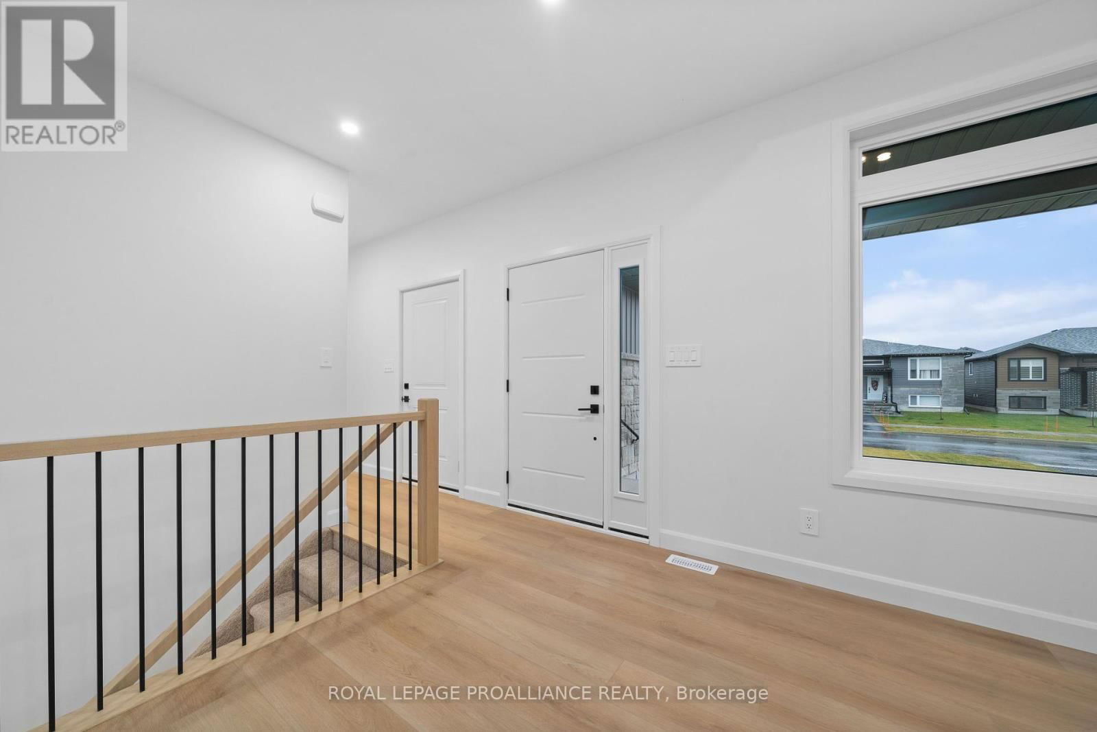 23 SCHMIDT WAY Image 7