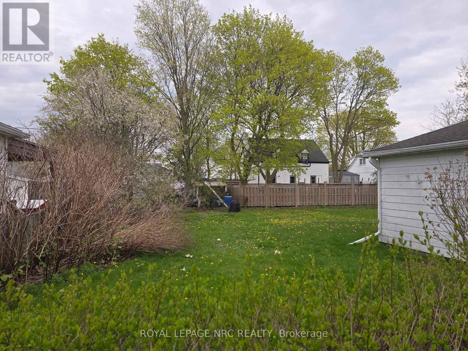 126 OAKWOOD STREET Image 3